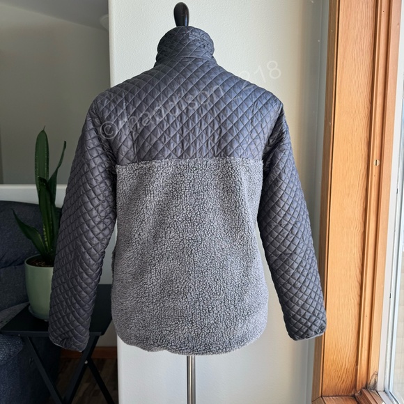 Patagonia Mixed Media Snap-T Pullover Medium Forge Grey Sherpa Quilted Jacket M - Picture 9 of 16